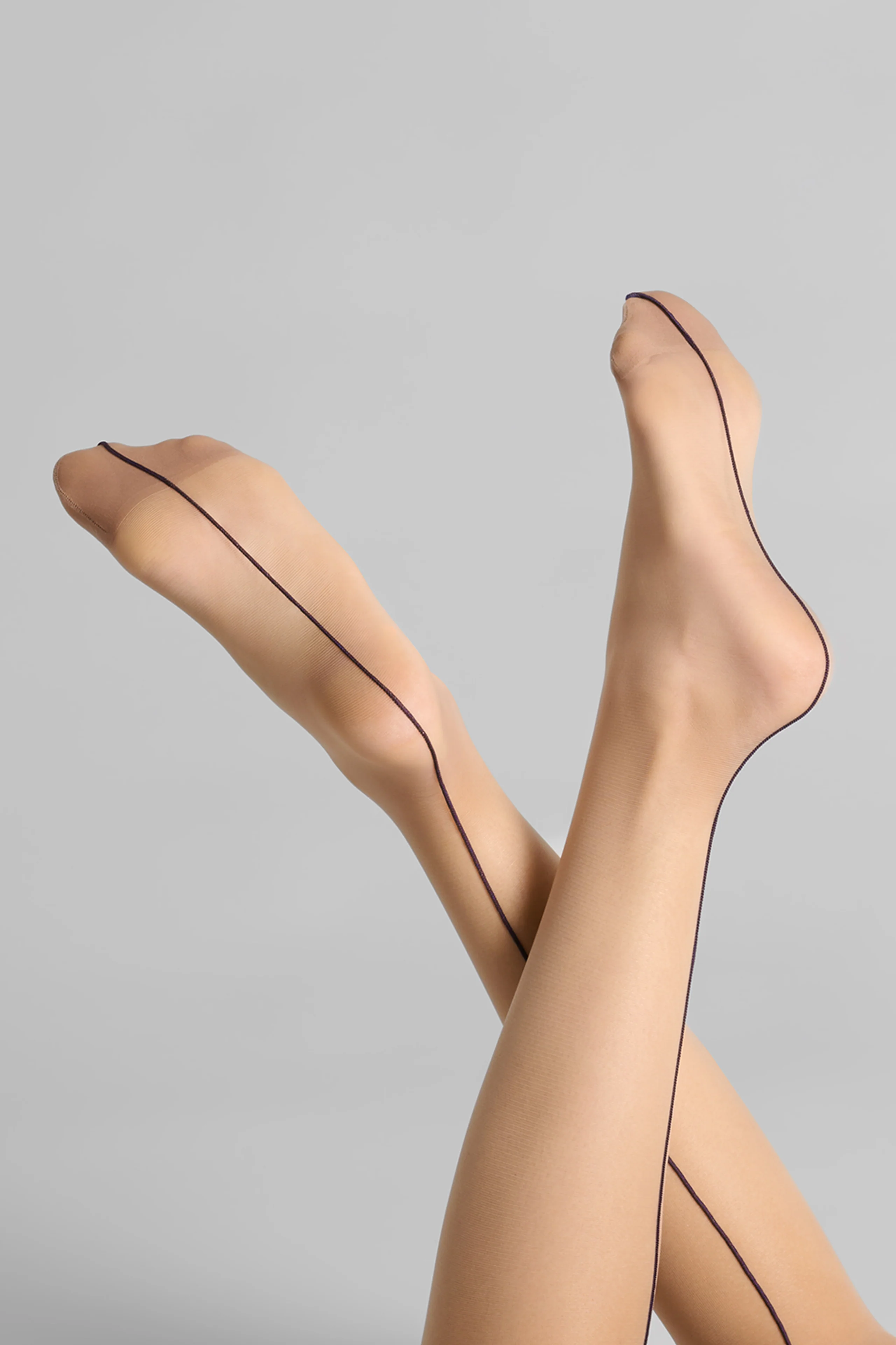 Cut and curled back seamed stockings - 20D - LEGWEAR - Image 6